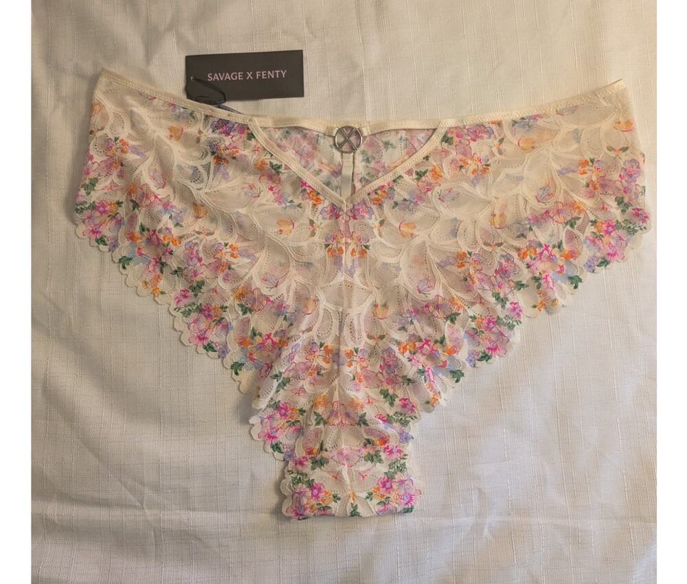 Savage X Fenty 3X Cream Floral Lace Panties